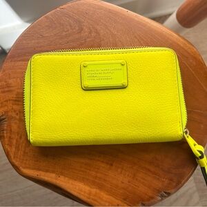 MARC BY MARC JACOBS Leather Wristlet